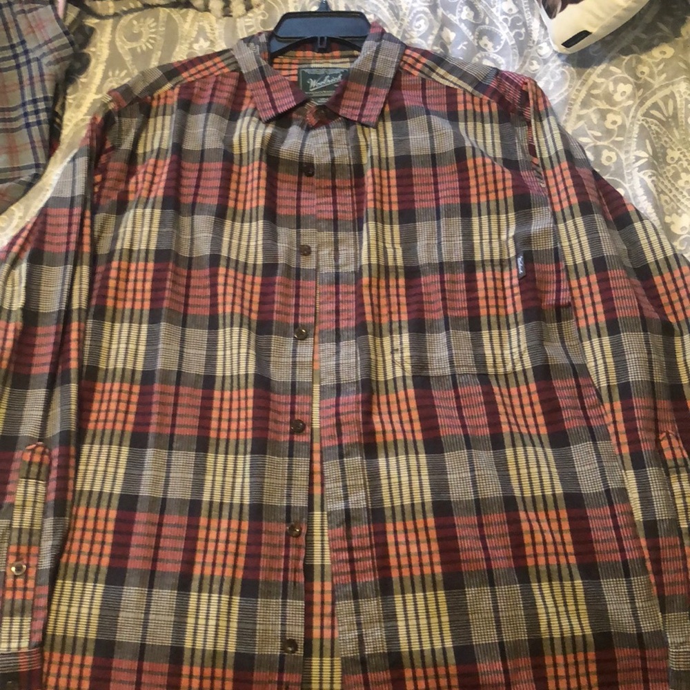 Woolrich large long sleeve button down shirt